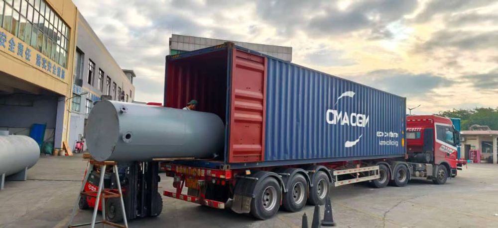 Process tank loaded for container shipment