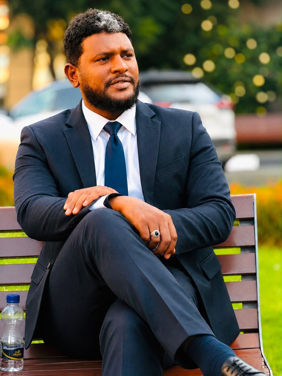 Yousif Babiker Shakkak, Group Executive Secretary